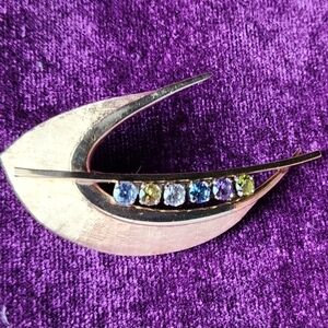 Vintage 14K Gold Signed ESEMCO florentine Boomerang BROOCH Pin